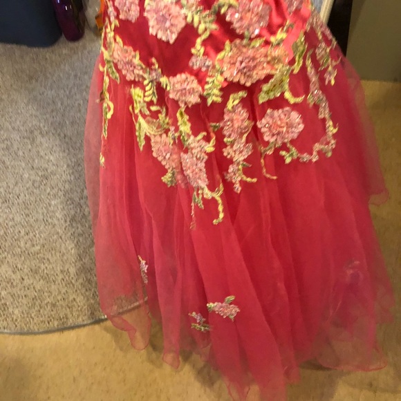Gorgeous Prom dress size 4/6 - Picture 2 of 8
